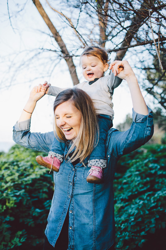 Shooting mere enfant epaules